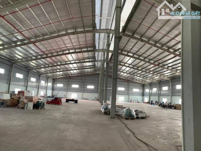 Cho thuê nhà xưởng 1000m2-4000m2 tại CCN Yên Mỹ,hưng Yên.Giá 60k/m2 pccc nghiệm thu.