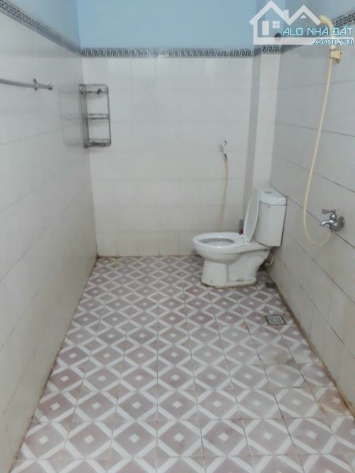 Bán xưởng Tân Hòa Đông 1 sẹc 8x15m giá 5.8 tỷ - 1