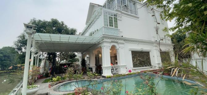 Bán Siêu biệt thự Vinhomes Hoa Sữa 400m2.5 tầng - Chủ gửi NH - Giảm chào 30 tỷ - 3