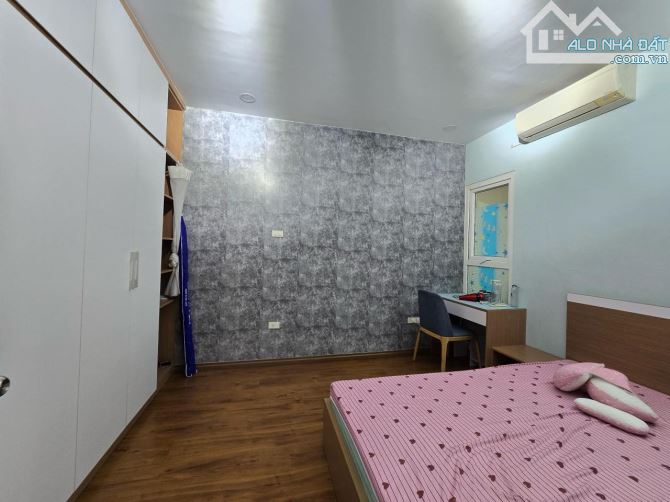 Bán chung cư 173 Xuân Thủy, Cầu Giấy, sổ đỏ, căn góc, 110m2, 3 phòng ngủ, 2 WC, 5.3 tỷ - 3