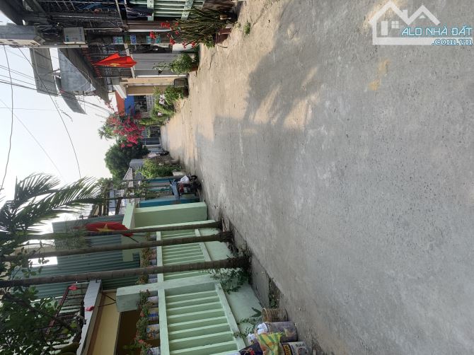 Bán nhà 2 tầng 2 mê đường ô tô thôn Quang Châu - Hoà Châu,GẦN PHẠM HÙNG giá 2 tỷ tl - 4