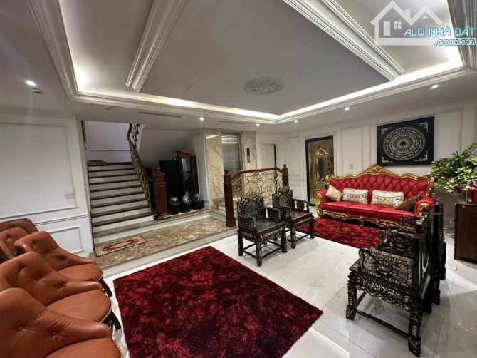 Bán Siêu biệt thự Vinhomes Hoa Sữa 400m2.5 tầng - Chủ gửi NH - Giảm chào 30 tỷ - 4