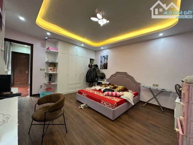 5 tầng 100m Thang Máy - Khu Phân Lô - Uỷ Ban Quận Hồng Bàng - 7