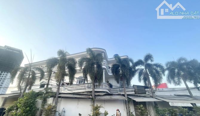VẠN NGƯỜI MÊ. NHÀ 2MẶT TIỀN LÔ GÓC TÊN LỬA SIÊU HIẾM 547M2, 3TẦNG 40P, DÒNG TIỀN 100TR. - 8
