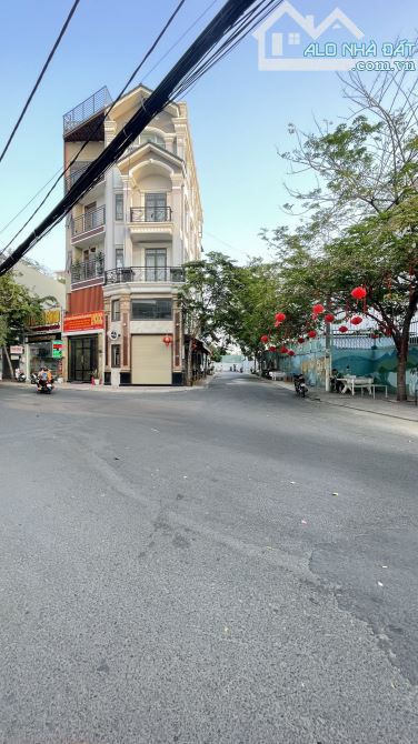 15 TỶ - cần bán 2 căn nhà (8 x 22.8m) MT đường 12 trương văn thành ,hiệp phú ,thủ đức