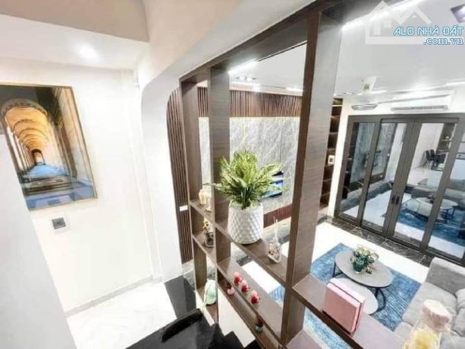 NGÕ NÔNG, THÔNG - GẦN Ô TÔ - NHÀ MỚI ĐẸP - TẶNG NỘI THẤT  Nguyễn Lương Bằng 45m 4 tầng g.i