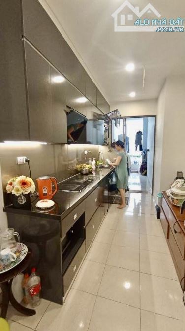 Bán gấp căn hộ chung cư Sông Đà Trần Phú- Hà Đông, Căn góc 90m2, 3 ngủ,2WC. Giá Nhỉnh 2 tỷ - 1