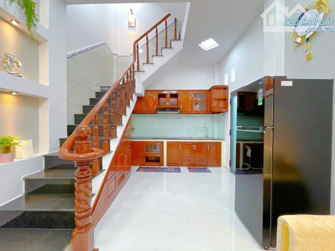 $ Cho thuê nhà Đẹp-Có nội thất- Hẻm Nguyễn Thái Sơn,P5,GV. 3L,3PN, 16,5TR$ - 1