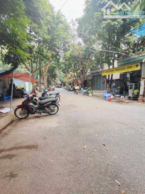 Siêu phẩm, phân lô Trung kính 70mx 5T, Gara, kd đỉnh cao, ngõ thông tứ tung 18,5 tỷ. - 2