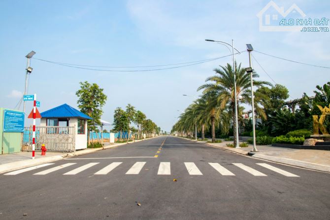 Bán đất nền khu đô thị KING HILL đường Nguyễn Hữu Trí, Bến Lức giá 22tr/m2 - 2