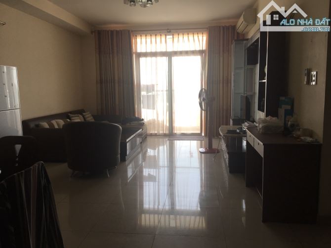 Bán căn hộ Nguyễn Phúc Nguyên Q3, 110m2, 3PN, 2WC, có NT, ban công, có SH Giá 4,8 tỷ - 4