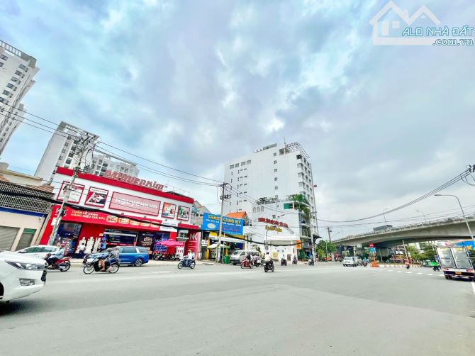 Cho thuê 12 Nguyễn Thị Thập Quận 7 Diện tích 10x62m công nhận 616m2 - 4