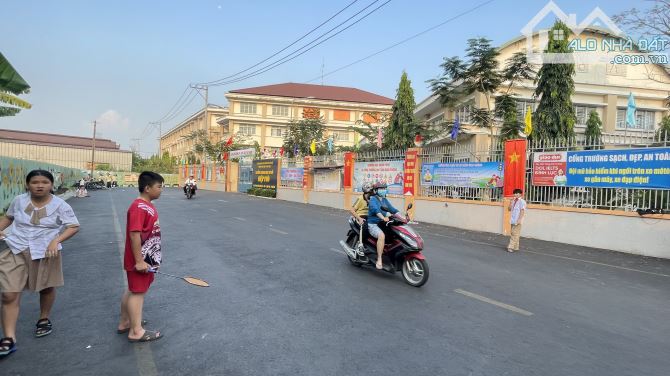15 TỶ - cần bán 2 căn nhà (8 x 22.8m) MT đường 12 trương văn thành ,hiệp phú ,thủ đức - 5