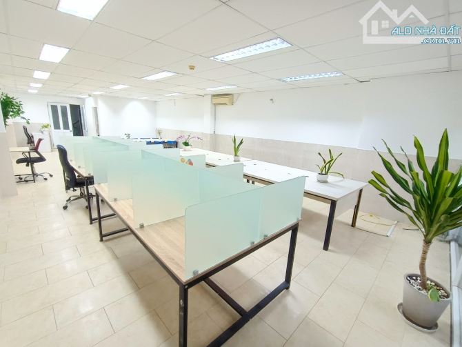Cho Thuê Văn Phòng Đường Nguyễn Bá Tuyển, P12, Tân Bình. DT 80m2 Full nội thất - 16 triệu - 6