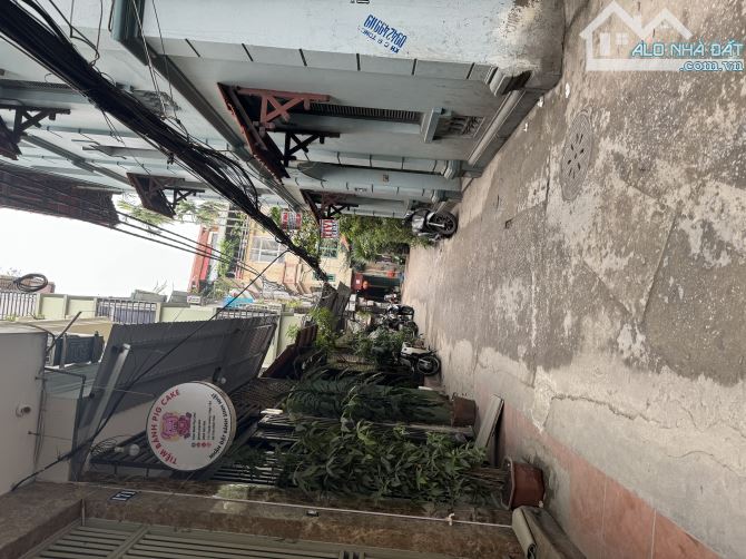 Bán nhà Trần khát chân, 4 tầng 3 ngủ dt 36m2 vừa ở vừa kinh doanh nhỉnh 5 tỷ