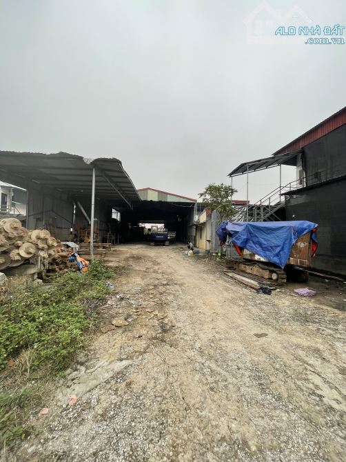 Cho thuê xưởng gần các khu công nghiệp Tràng Duệ, xe trọng tải lớn vào cửa - 2