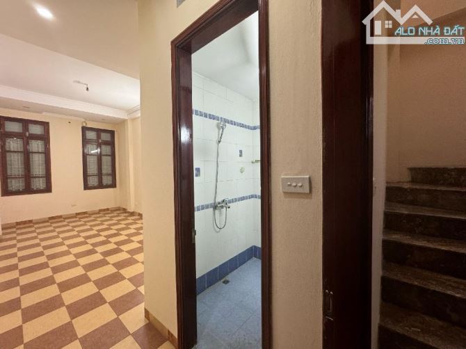 Bán nhà Trần khát chân, 4 tầng 3 ngủ dt 36m2 vừa ở vừa kinh doanh nhỉnh 5 tỷ - 2