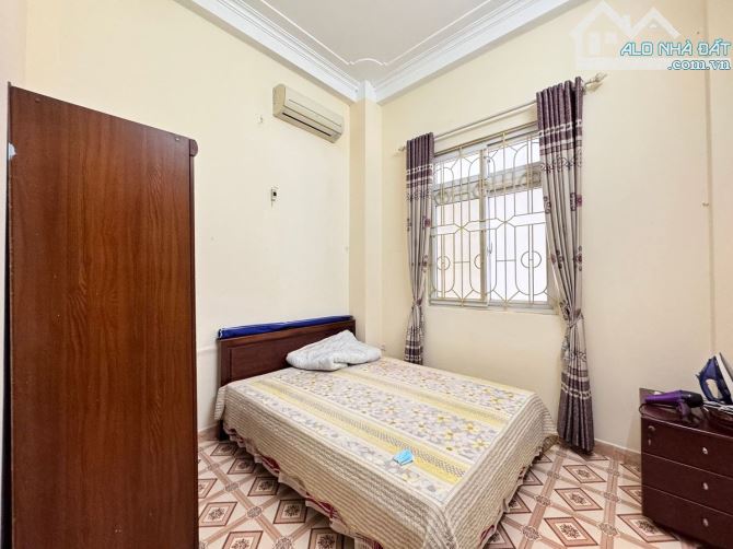 rẻ tụt dốc 79m xây 4 tầng giá12.7 tỷ liền kề ngô thì nhậm hà đông . - 3
