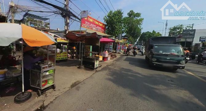 CẦN BÁN GẤP LÔ ĐẤT 200M2 NGAY ĐƯỜNG PHẠM HÙNG. GIÁ 70 TRIỆU/M2 - 6