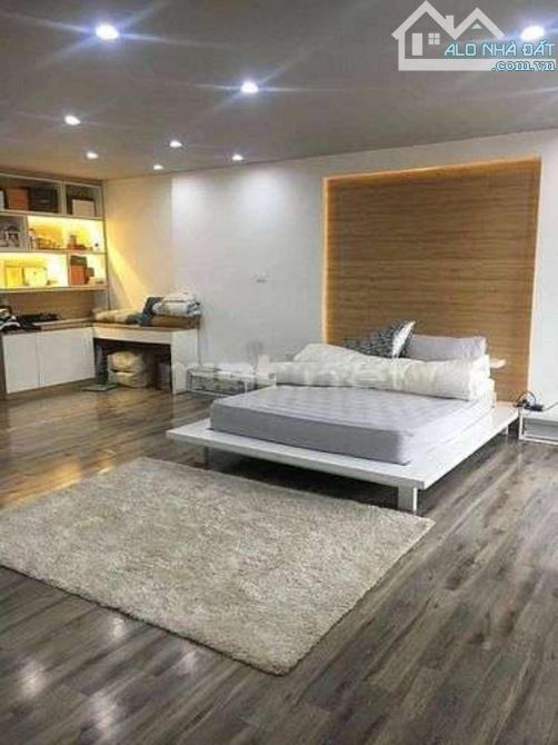 Cho thuê nhà 24B đường Trung Yên 15, Diện tích 120m2 xây dựng 90m2 x 5 tầng mặt tiền 5m - 1