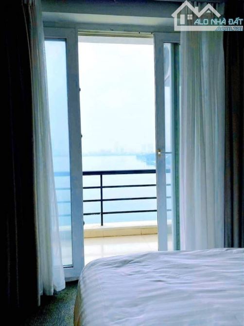 Bán Nhà mặt phố Xuân Diệu, view Hồ Tây 158m2, 5 tầng, MT 7.6m, chỉ 59 tỷ. - 1