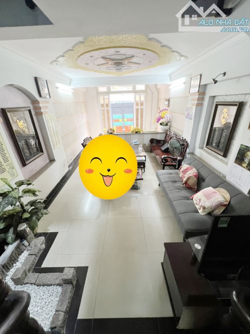 Bán nhà 5 Tầng , 1 Sẹc Đường  Nguyễn Công Hoan,P.7,Q.Phú Nhuận - 1