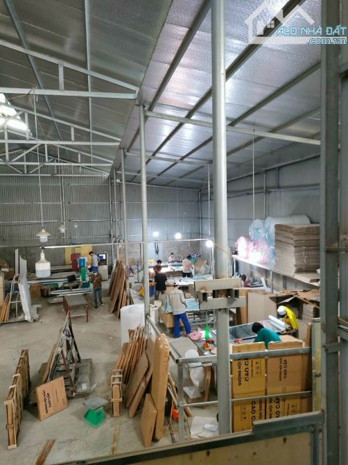 Cho thuê 650m2 nhà xưởng độc lập gần Trạm Bơm Yên Nghĩa - 3