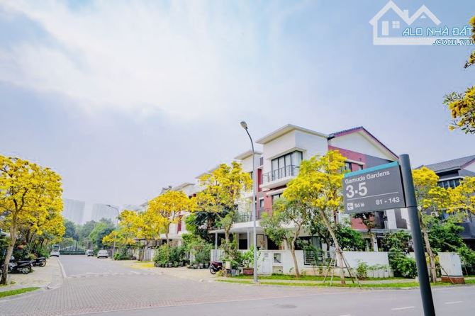 BÁN BIỆT THỰ GAMUDA CÔNG VIÊN YÊN SỞ CĂN GÓC DT 225M2, MT 15M, 4 TẦNG, NỘI THẤT CAO CẤP.