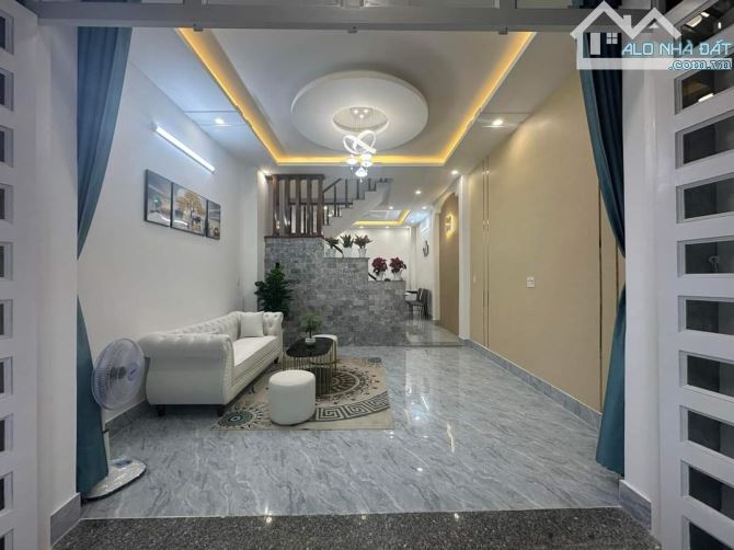 🏡 BÁN CHỈ 4.6TỶ 54M2, 4TẦNG ĐẸP LUNG LINH - ĐI BỘ RA CÔNG VIÊN - HẺM VIP