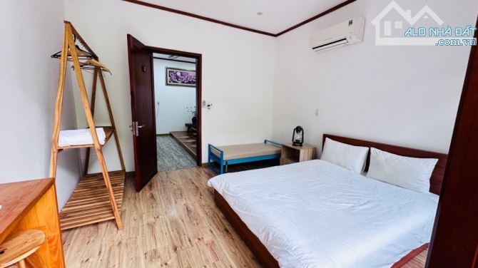 Giảm 300tr-Nhỉnh 4 tỷ-Bán Homestay 2 tầng 75m2 đường Hoàng Diệu dòng tiền 35tr/tháng - 1