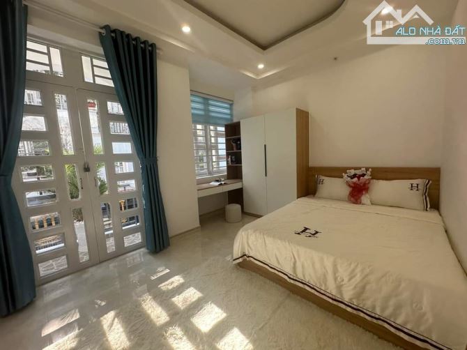 🏡 BÁN CHỈ 4.6TỶ 54M2, 4TẦNG ĐẸP LUNG LINH - ĐI BỘ RA CÔNG VIÊN - HẺM VIP - 2