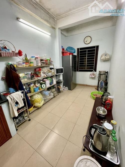 bán nhà đẹp,giá rẻ,TT Đống Đa, Thịnh Quang, gần Ngã 4 Sở, Vĩnh Hồ, Láng  Giá : 13,8 tỷ