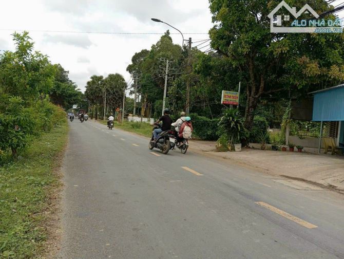 Cần bán đất mặt tiền đường Lê Văn tám thuộc xã lương Hòa huyện Châu Thành TP Trà Vinh - 1