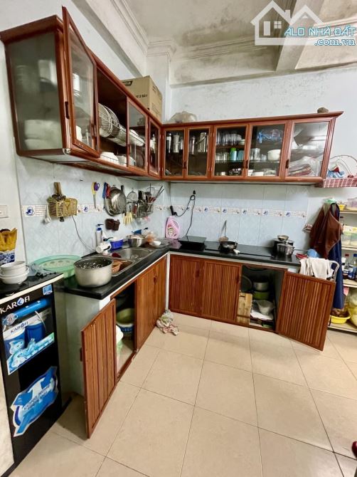 bán nhà đẹp,giá rẻ,TT Đống Đa, Thịnh Quang, gần Ngã 4 Sở, Vĩnh Hồ, Láng  Giá : 13,8 tỷ - 1