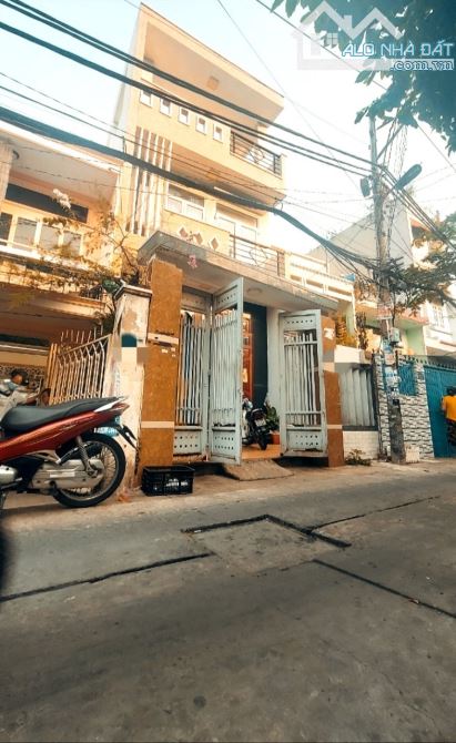 BÁN NHÀ HẺM XE HƠI ĐÌNH NGHI XUÂN NGÃ 4 BỐN XẢ- 250M2 SÀN RỘNG THÊNH THANG - 4