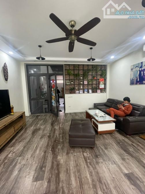 25 TỶ! Bán Nhà LK 6T Thang Máy- Phố Nguyễn Huy Tưởng 65M2- MT 5M- VỈA HÈ- OTO TRÁNH- KD VP - 6
