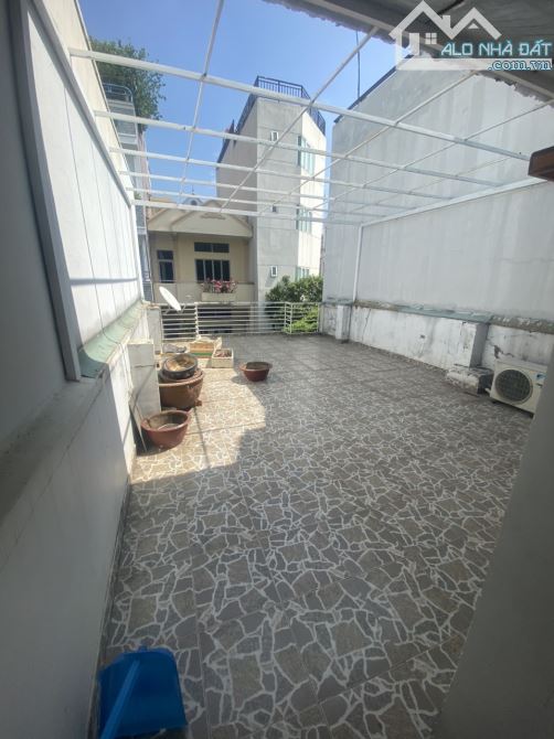 Nhà Hẻm 10m Nguyễn Kiệm P3 GV - 5*20m 1 trệt 1 lầu Sân Thượng Có Sẵn Nội Thất - 8