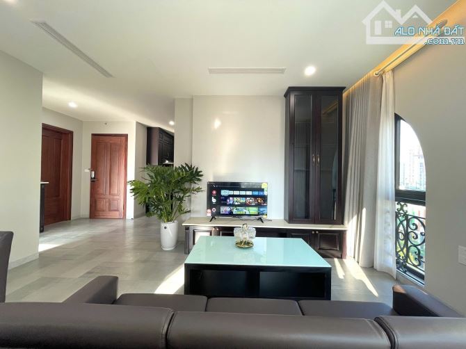 Bán tòa nhà đẳng cấp 10 tầng phố Nguyễn Lương Bằng, MT6m, ô tô, 20PKK cao cấp giá 30 tỷ - 1