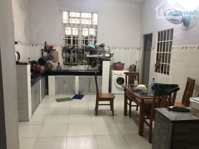 Bán nhà 2 tầng, Đường Đặng Văn Bi, Thủ Đức, Dt 250m2, ngang 5.5m, Giá giảm còn 10.5 tỷ