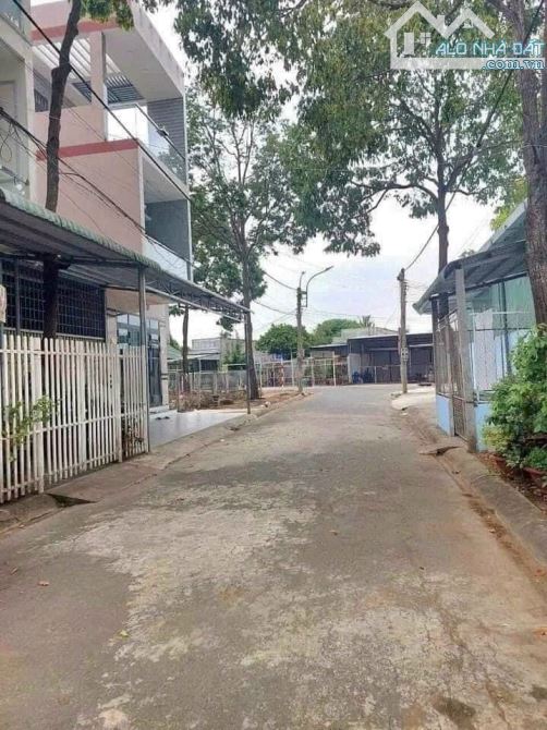 chủ cần bán gấp KDC Phường 5 Tp Tân An giá 1ty350/nền sổ hồng riêng - 1