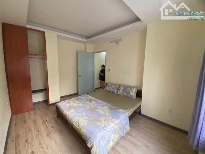 Cho thuê căn hộ 1 khách 1 ngủ taj Nguyễn Đình Chiểu, DT 40m2 - 3
