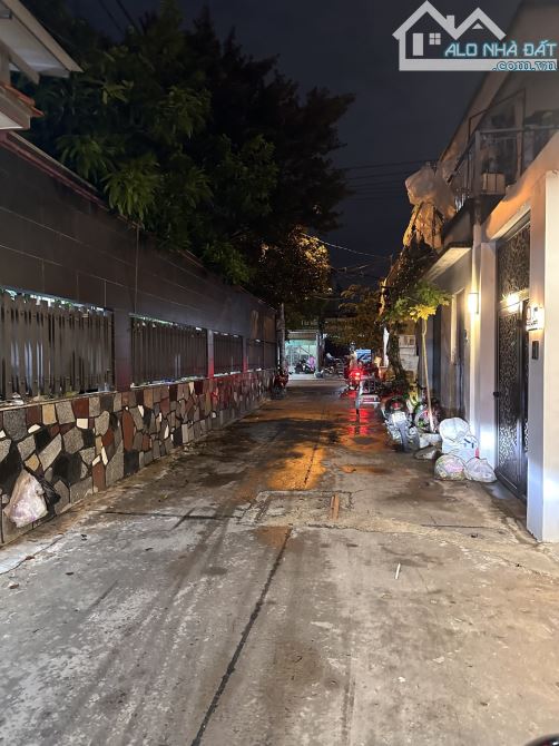 BÁN NHÀ ĐÔNG HƯNG THUẬN 2, QUẬN 12, 79M2(5*16) HẺM XE HƠI CHỈ NHỈNH 5 TỶ - 4