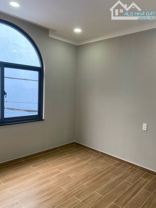 Bán nhà HXH Khu Phan Văn Trị nhà 42m2 nhà trệt lầu 3PN - 5