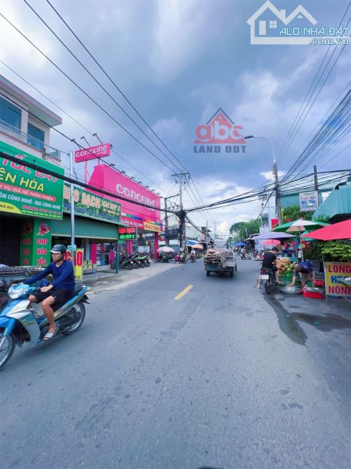 Bán mặt tiền chợ Lý Văn Sâm phường Tam Hiệp, vị trí buôn bán kinh doanh tấp nập ngày đêm