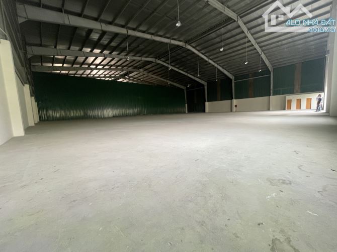 Cho thuê kho xưởng 700m2; 1200m2; 2800m2 trong KCN Cát Lái, Quận 2