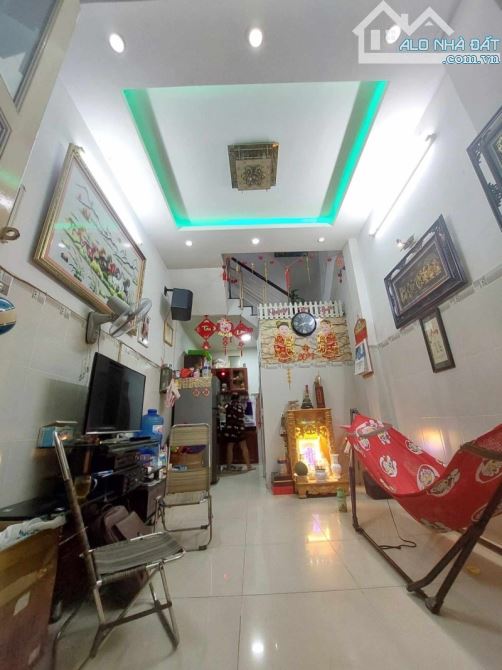 DUY NHẤT 1 CĂN - 80m2 - 4 TẦNG BTCT - Phường 5 Quận 8 - Chỉ 5 Đ.Ồ.N.G CHẴN.