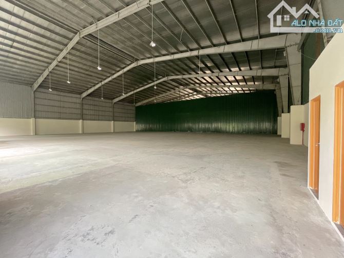 Cho thuê kho xưởng 700m2; 1200m2; 2800m2 trong KCN Cát Lái, Quận 2 - 1