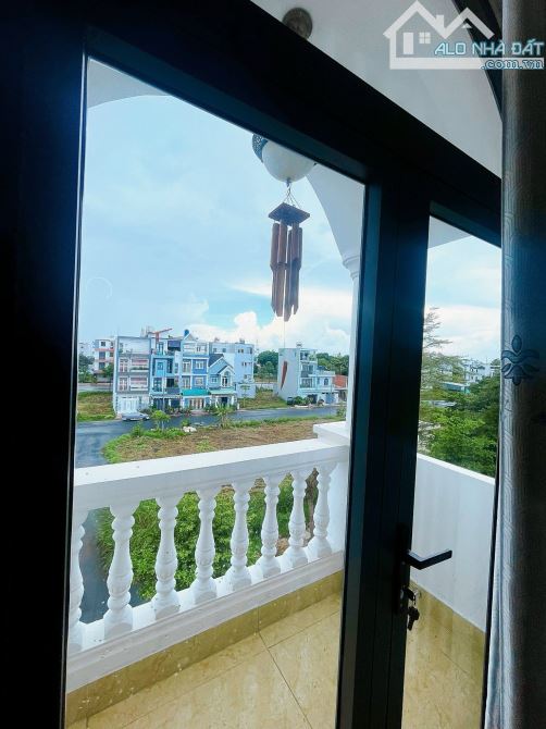 Cần bán gấp căn nhà ngay mặt tiền đường ĐOÀN NGUYỄN TUẤN - SHR - 1,1 TỶ. - 14