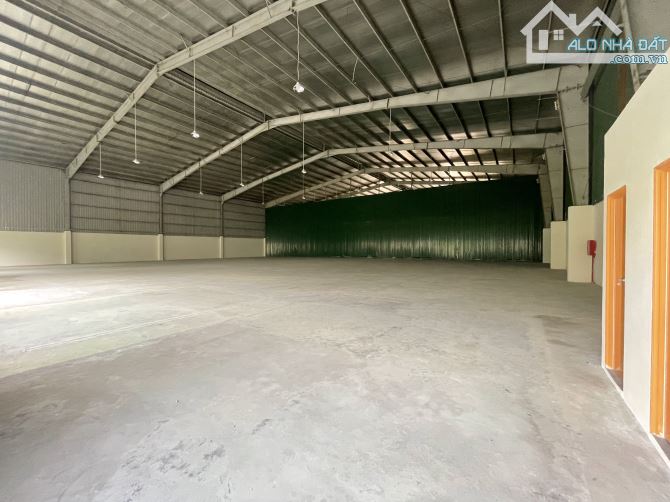 Cho thuê kho xưởng 700m2; 1200m2; 2800m2 trong KCN Cát Lái, Quận 2 - 4