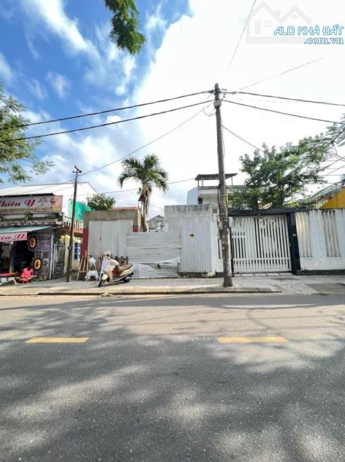 🔥🔥🔥🔥🔥 đất mặt tiền NGUYỄN TRÃI - ngang 7m2 - cạnh hồ HƯƠNG SEN - KINH DOANH TỐT